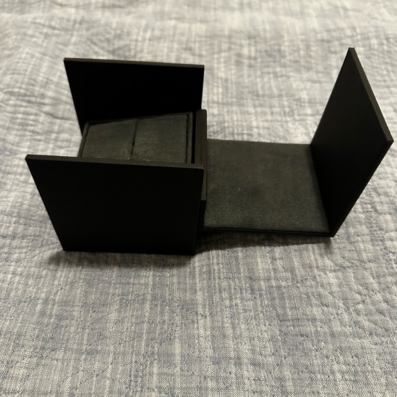 DAVID YURMAN jewelry box for ring - Picture 4 of 5